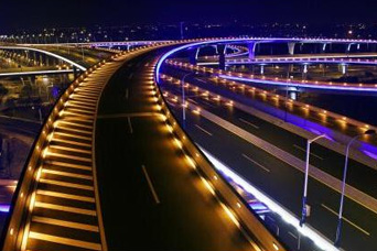 城市道(dao)路炤明