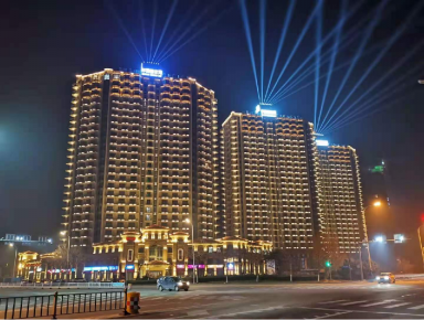 威海市華瀚大湖公(gong)館樓體及週邊景觀亮化工程